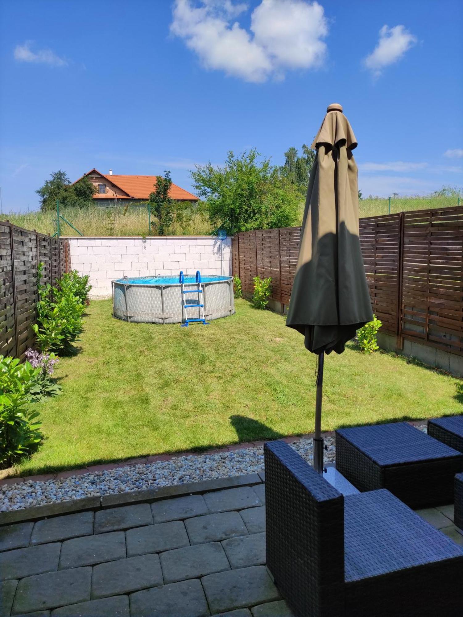 Apartamento Ubytovani Ema Valtice Exterior foto
